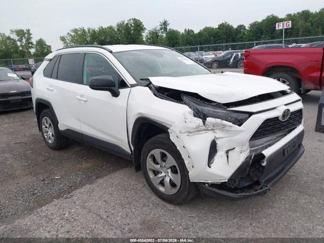 2019 TOYOTA RAV4 LE 1