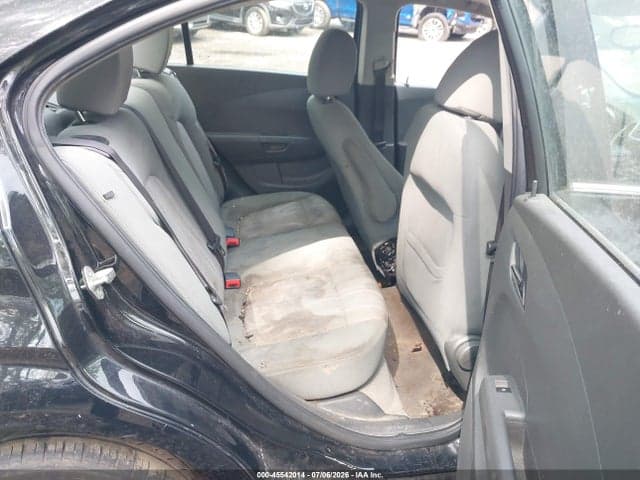 2017 CHEVROLET SONIC LT AUTO 8