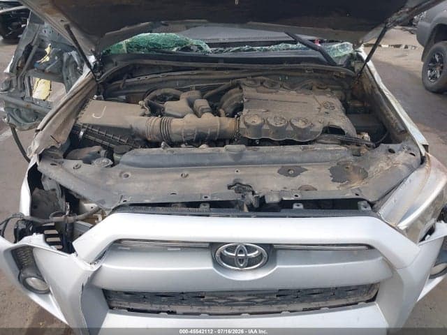 2020 TOYOTA 4RUNNER SR5 11
