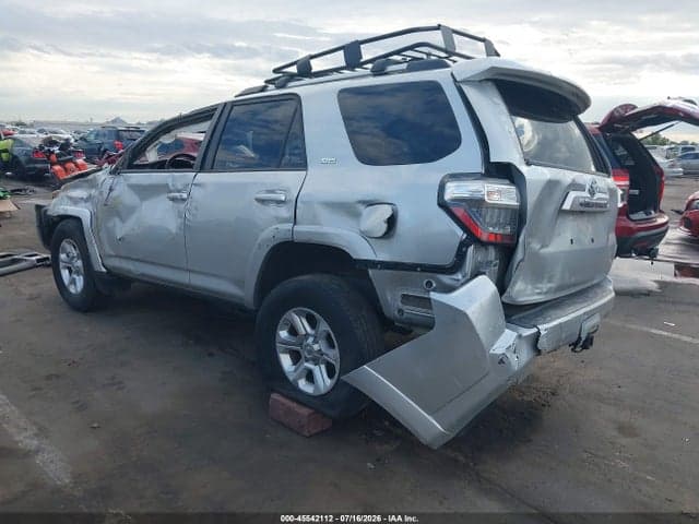 2020 TOYOTA 4RUNNER SR5 4