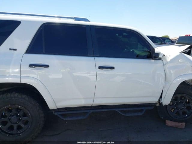 2018 TOYOTA 4RUNNER SR5 13