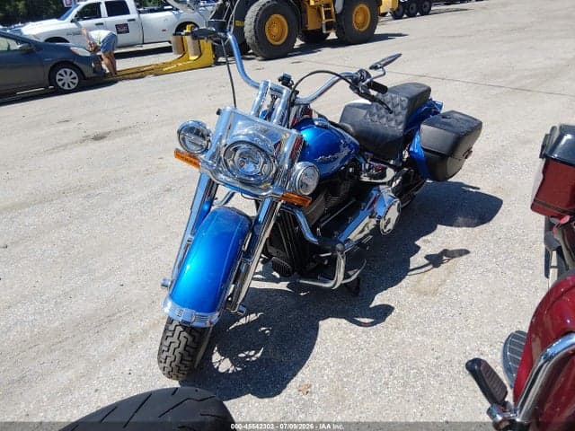 2018 HARLEY-DAVIDSON FLDE DELUXE 2