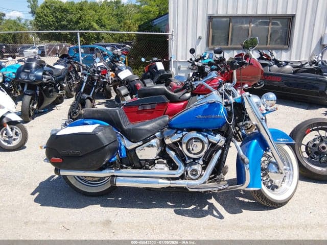 2018 HARLEY-DAVIDSON FLDE DELUXE 12