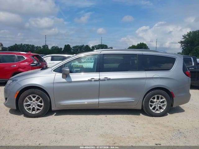 2020 CHRYSLER PACIFICA TOURING L 14