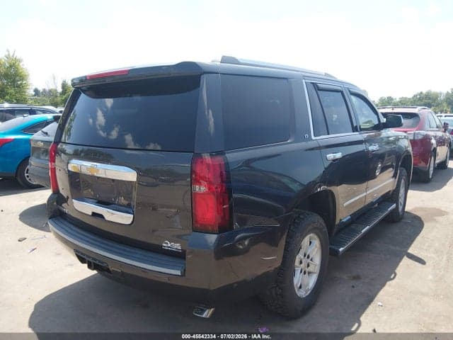 2017 CHEVROLET TAHOE LT 4