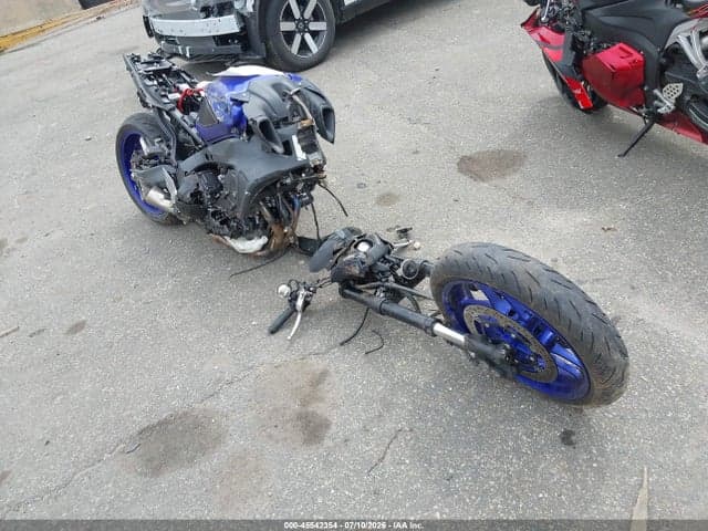 2023 YAMAHA MT09