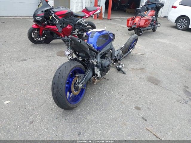 2023 YAMAHA MT09 4