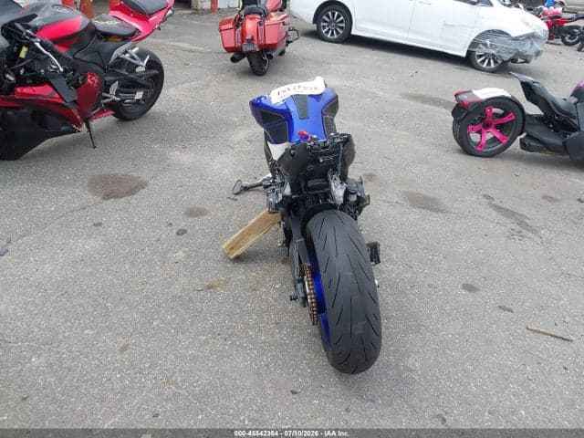 2023 YAMAHA MT09 6