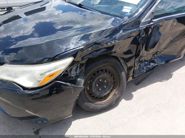 2017 TOYOTA CAMRY LE 6