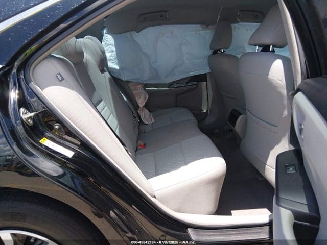 2017 TOYOTA CAMRY LE 8