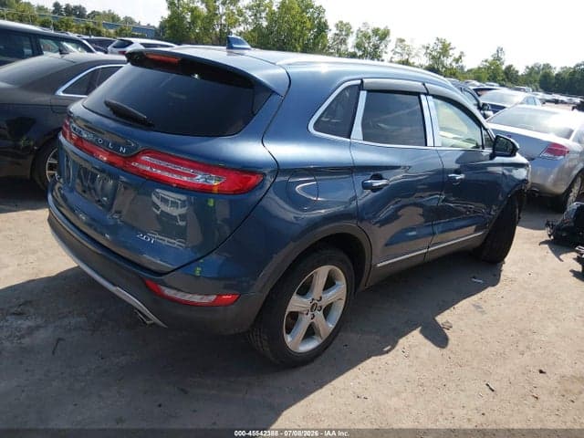 2018 LINCOLN MKC PREMIERE 4
