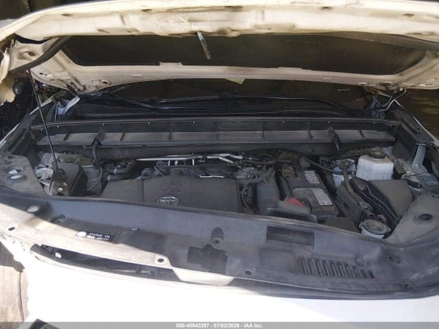 2021 TOYOTA HIGHLANDER XLE 10