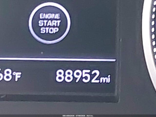 2019 HYUNDAI ELANTRA LIMITED 16