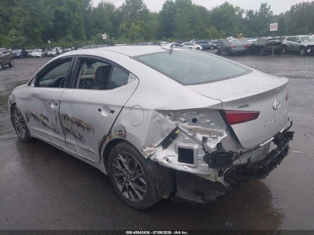 2019 HYUNDAI ELANTRA LIMITED 3