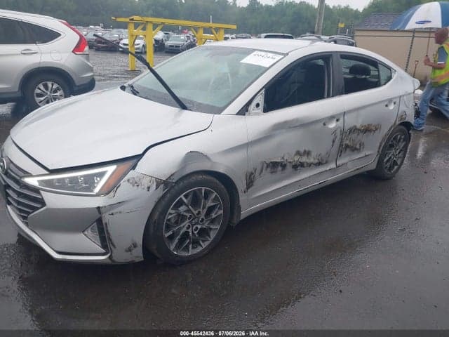 2019 HYUNDAI ELANTRA LIMITED 6