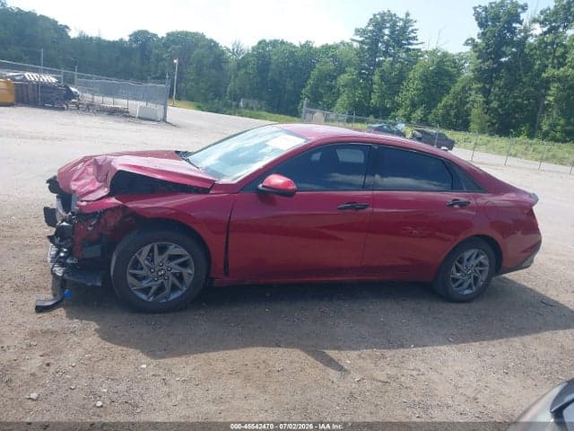 2024 HYUNDAI ELANTRA SEL 15