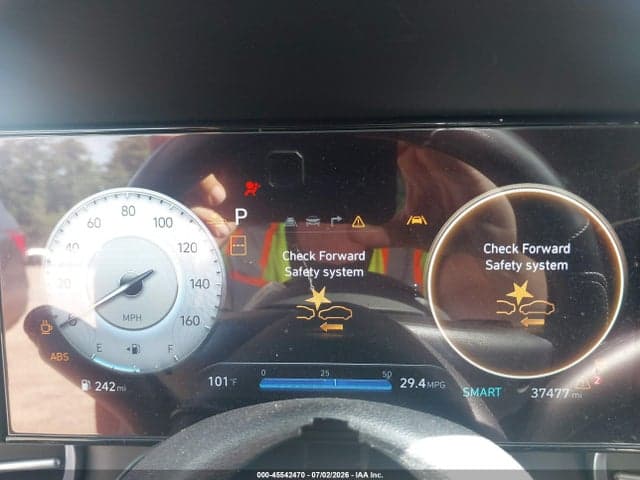 2024 HYUNDAI ELANTRA SEL 7