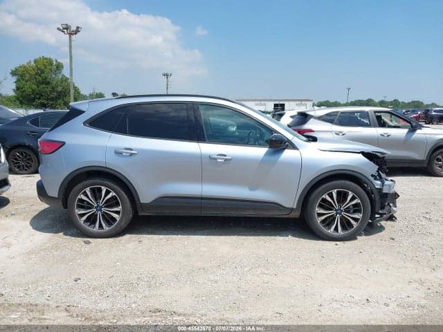 2022 FORD ESCAPE SE 13