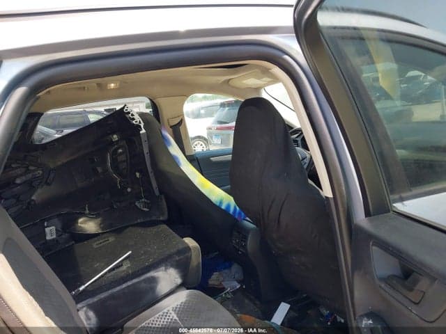 2022 FORD ESCAPE SE 8