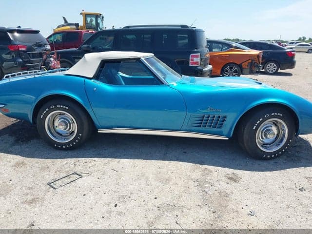 1970 CHEVROLET CORVETTE 13