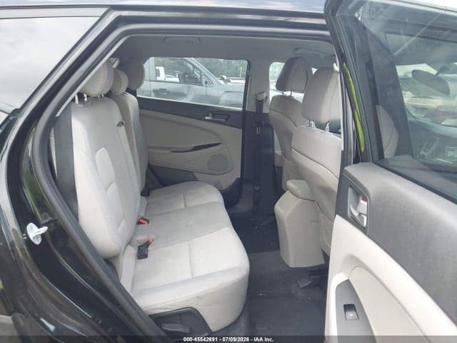 2018 HYUNDAI TUCSON SEL 8