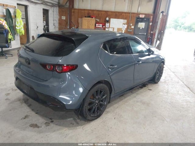 2021 MAZDA MAZDA3 PREMIUM 4
