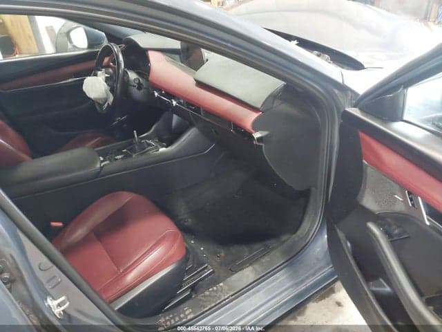 2021 MAZDA MAZDA3 PREMIUM 5