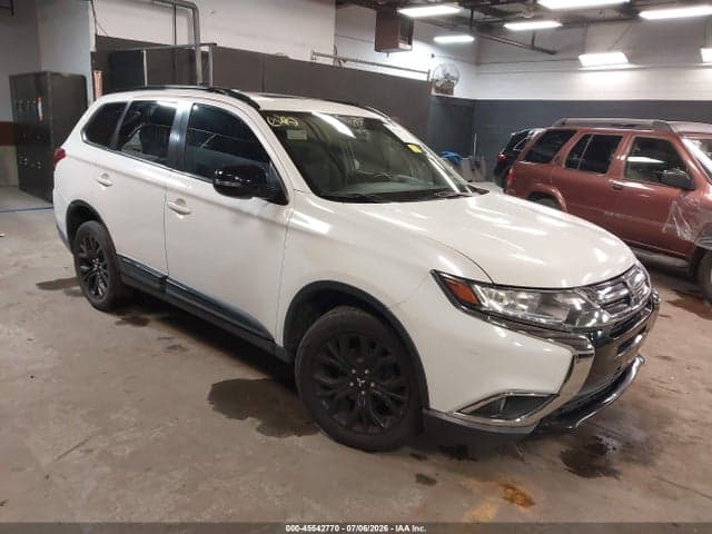 2018 MITSUBISHI OUTLANDER LE 1