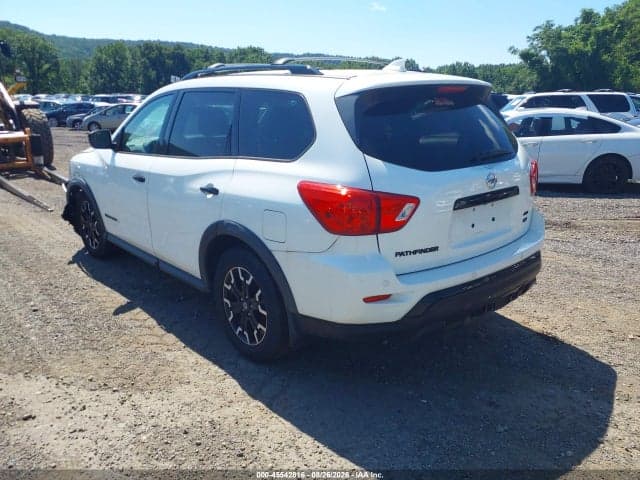 2019 NISSAN PATHFINDER SV 3