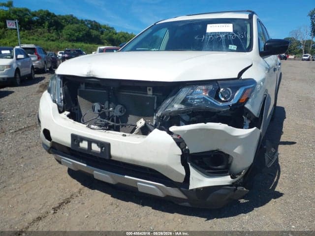 2019 NISSAN PATHFINDER SV 6