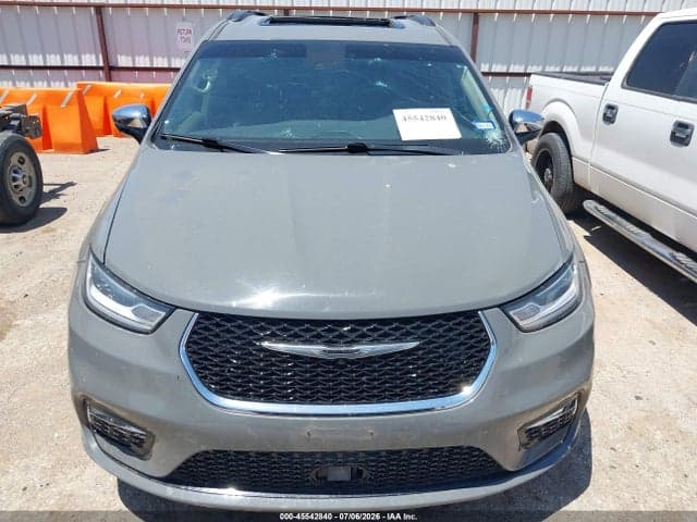 2023 CHRYSLER PACIFICA LIMITED 12