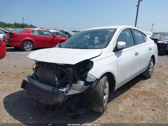 2019 NISSAN VERSA 1.6 SV 6