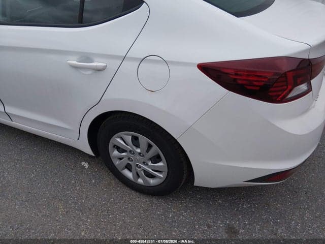 2020 HYUNDAI ELANTRA SE 6