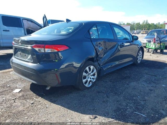2025 TOYOTA COROLLA LE 4