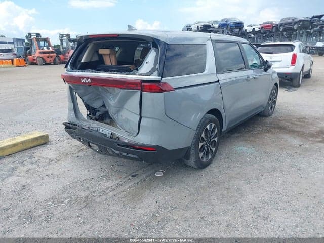 2024 KIA CARNIVAL MPV EX 4