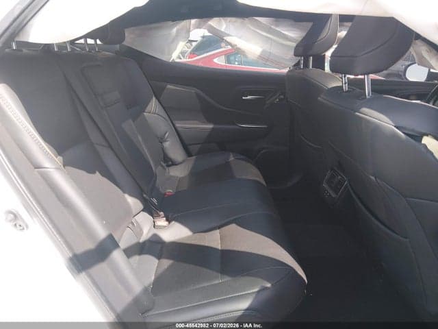 2023 TOYOTA CROWN PLATINUM 8