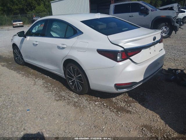 2023 LEXUS ES 300H 3