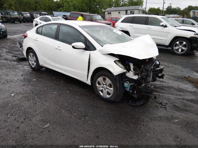 2017 KIA FORTE LX 1
