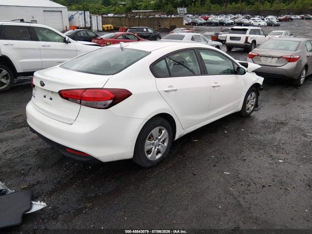 2017 KIA FORTE LX 4