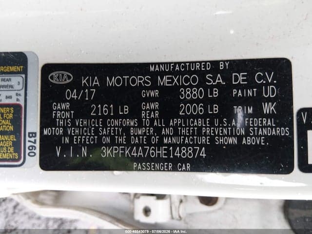 2017 KIA FORTE LX 9