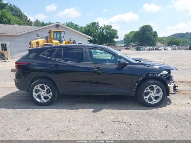 2025 CHEVROLET TRAX FWD LS 14
