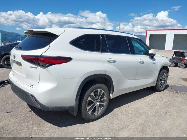 2020 TOYOTA HIGHLANDER HYBRID XLE 4