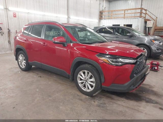 2022 TOYOTA COROLLA CROSS LE