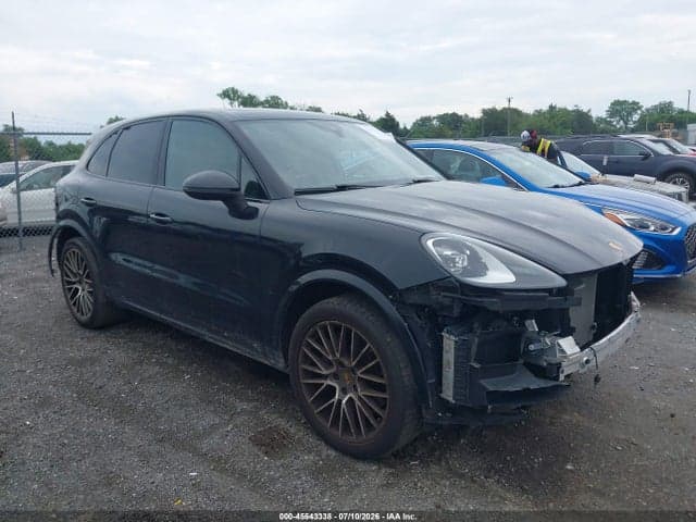 2023 PORSCHE CAYENNE PLATINUM EDITION 1