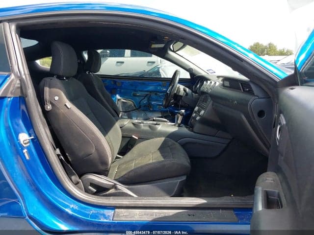 2017 FORD MUSTANG V6 5