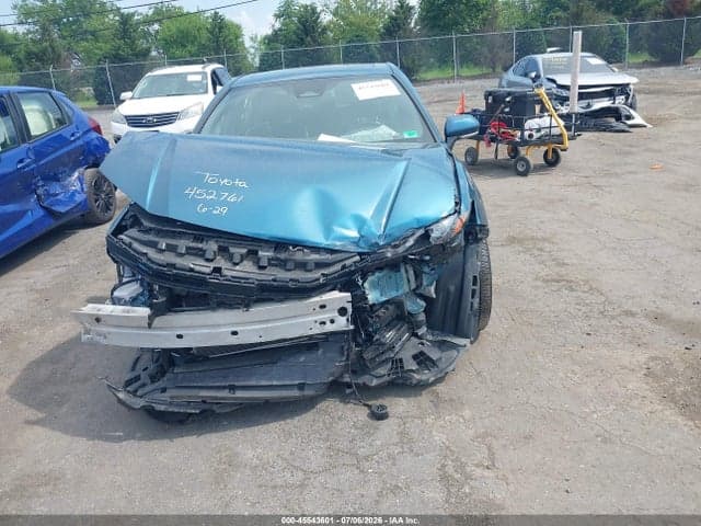 2025 TOYOTA CAMRY SE 6