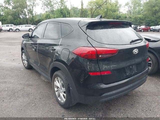 2021 HYUNDAI TUCSON SE 3