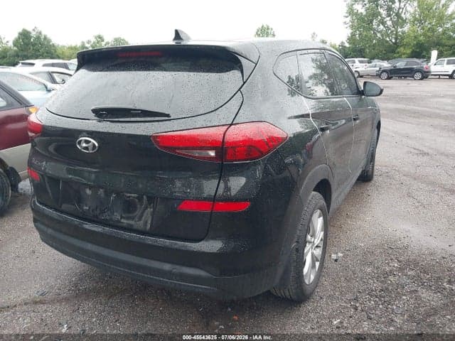 2021 HYUNDAI TUCSON SE 4