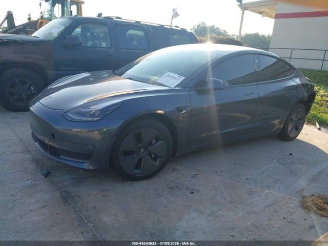 2021 TESLA MODEL 3 STANDARD RANGE PLUS REAR-WHEEL DRIVE 2