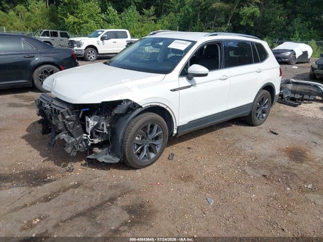 2023 VOLKSWAGEN TIGUAN 2.0T SE 2